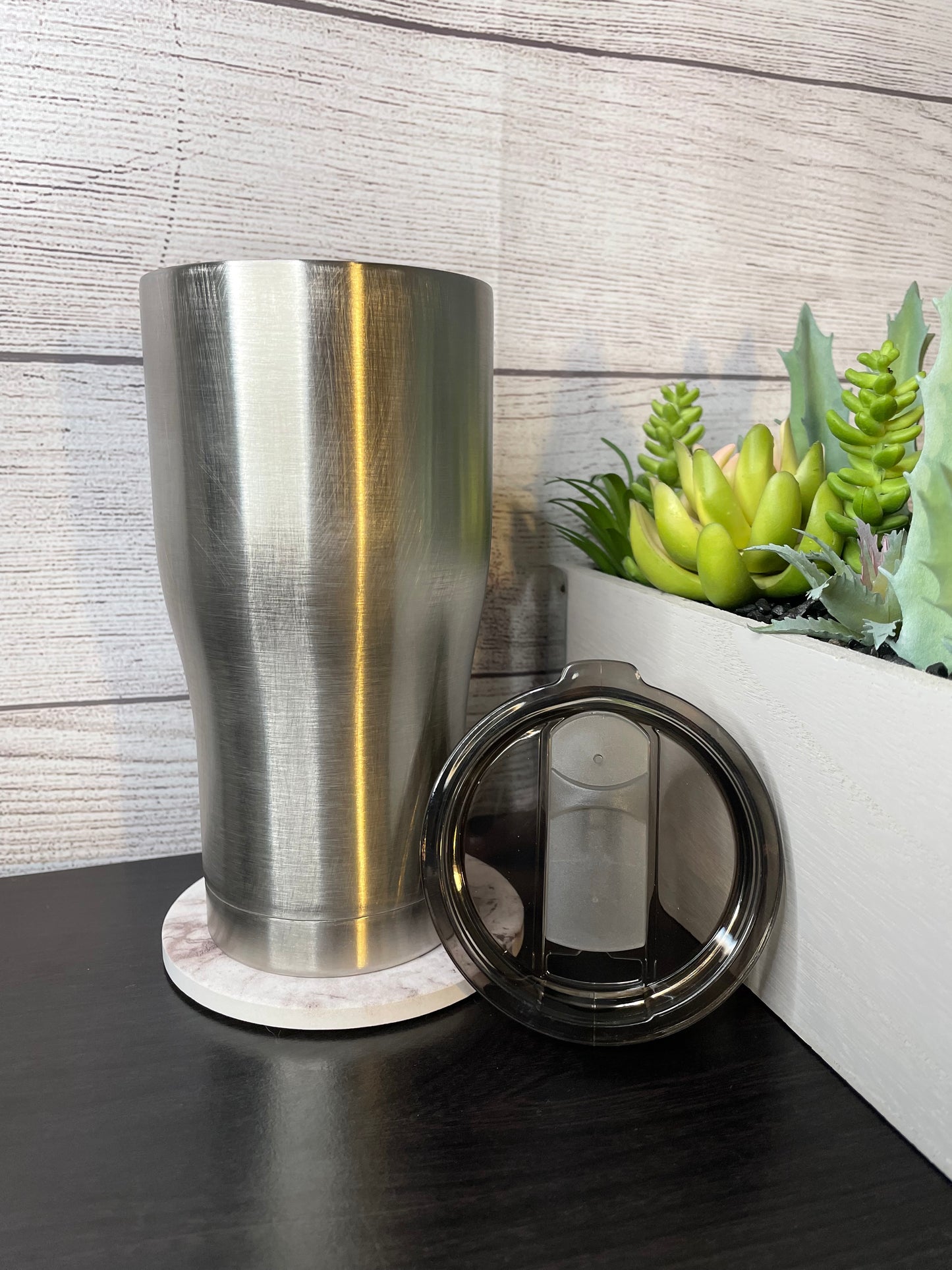 20oz. Modern Curve Tumbler - Customizable Tumbler