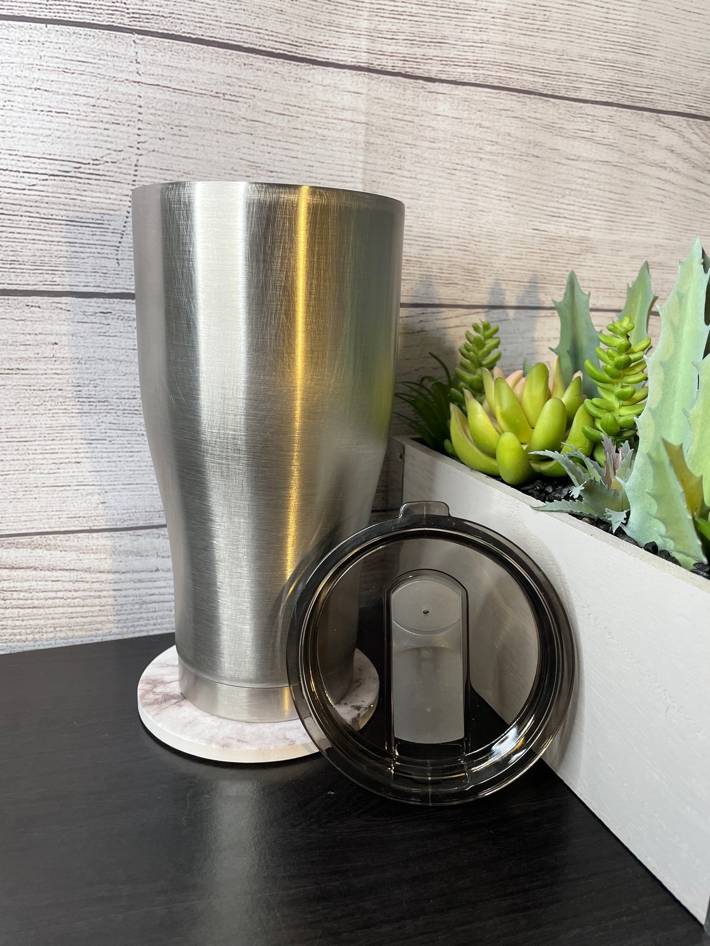 30oz. Modern Curve Tumbler - Customizable Tumbler